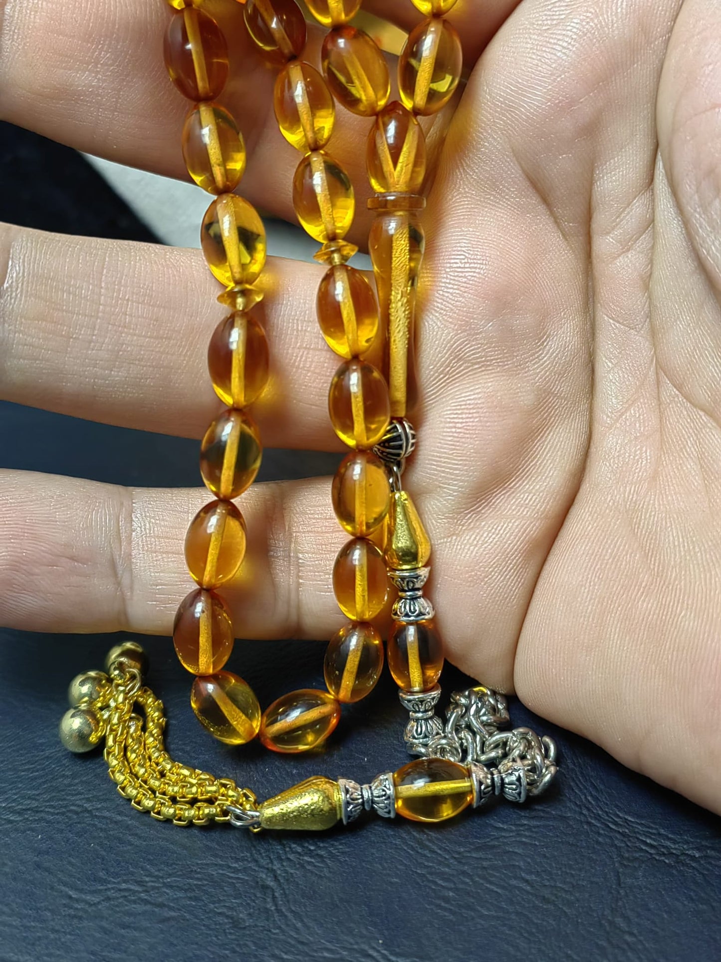 Özel Püsküllü Ateş Kehribar