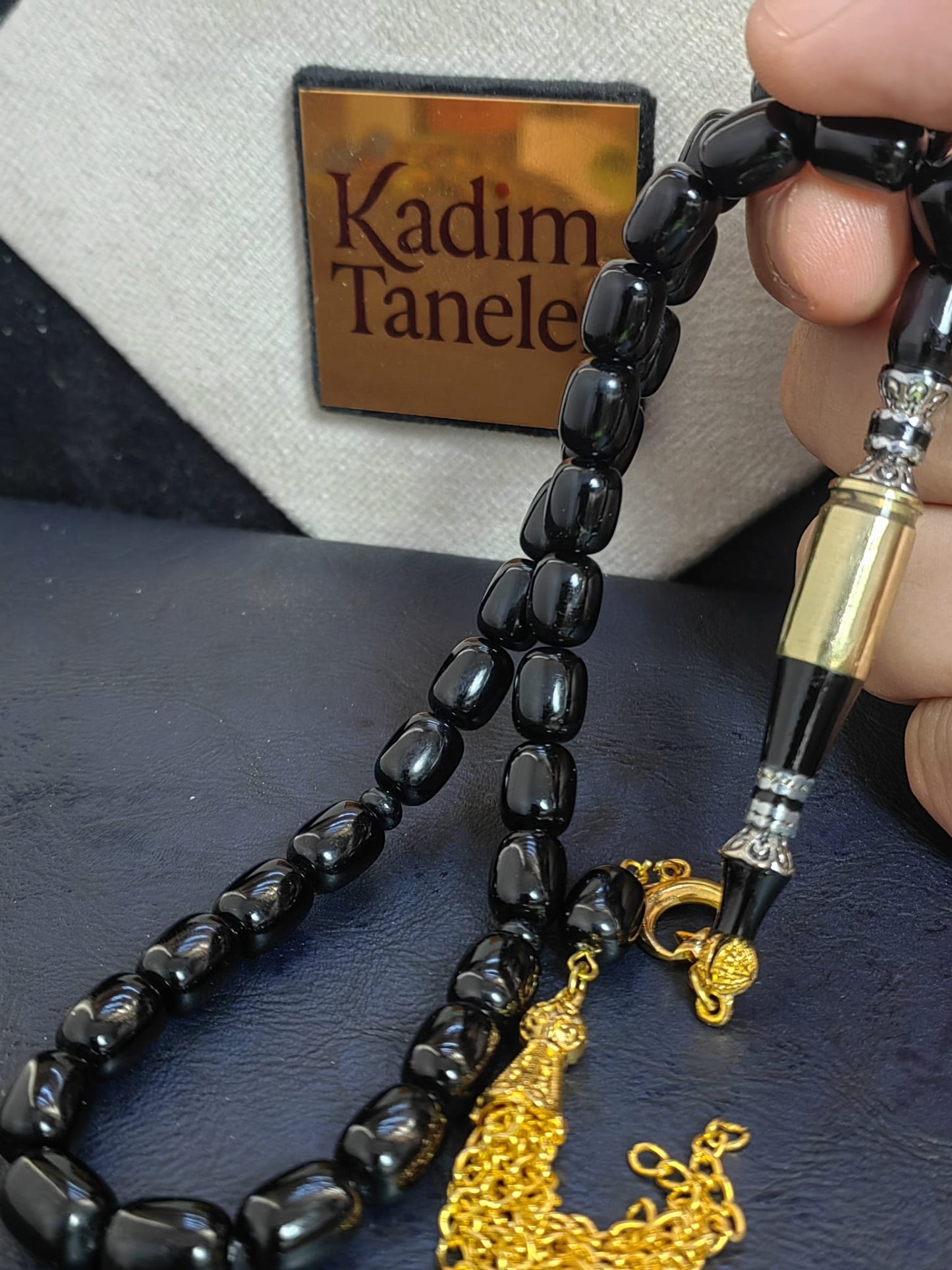 Mermi Kovan İmameli – Özel Tasarım Siyah Sıkma Kehribar