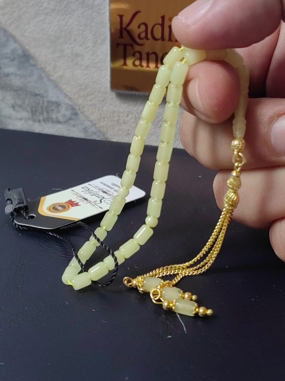 Gümüş Püsküllü Minik Boy Gerçek Kehribar