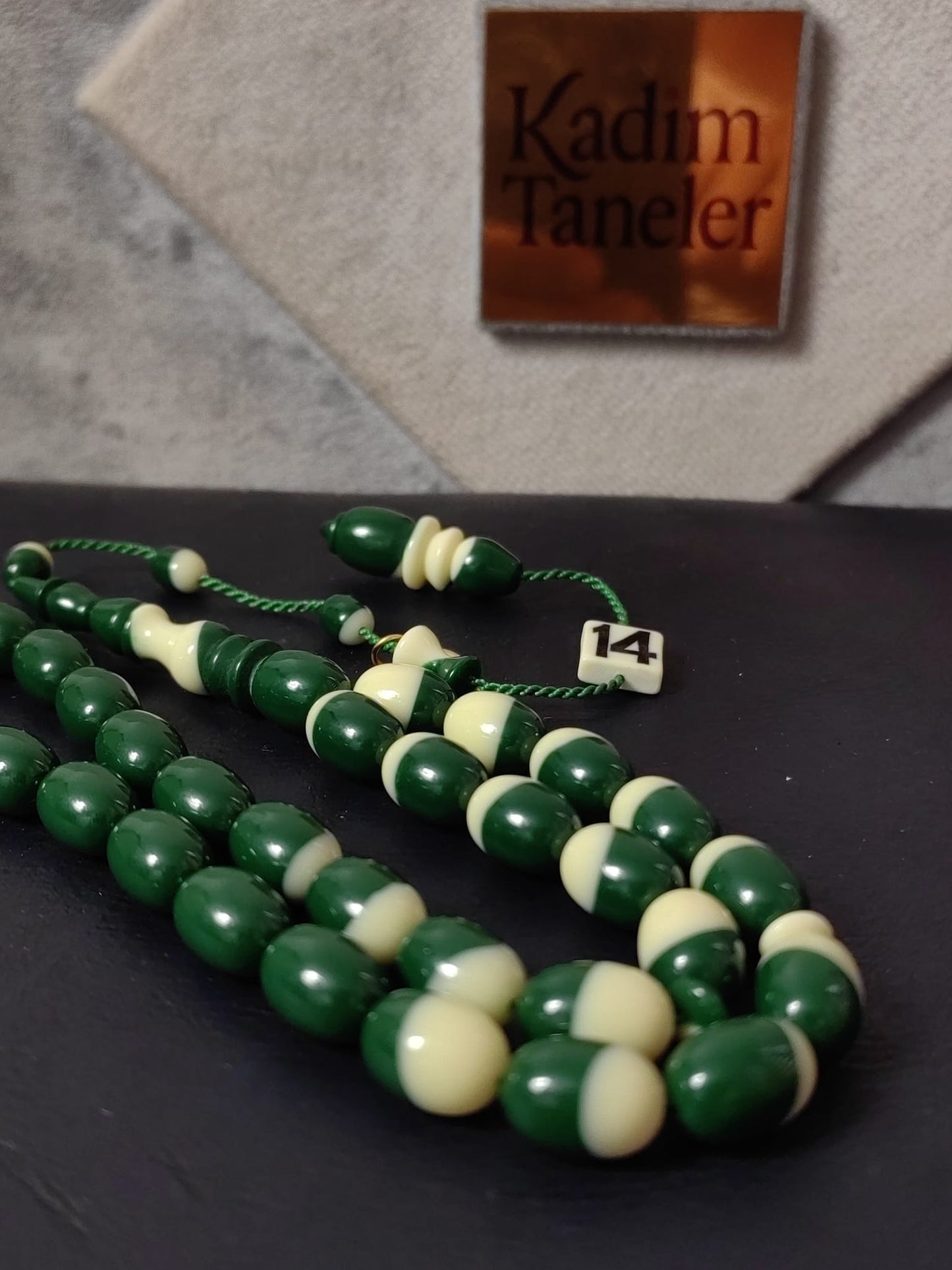 14 Numara Bilardo Topu Konseptli Tesbih