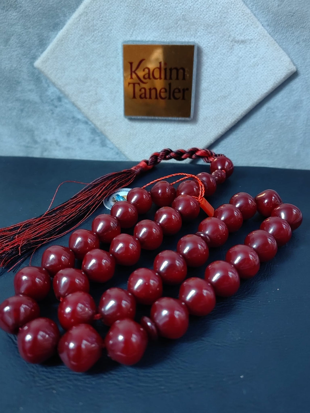 Kelle Boy Sığırcık Kesim Koyu Vişne Rengi