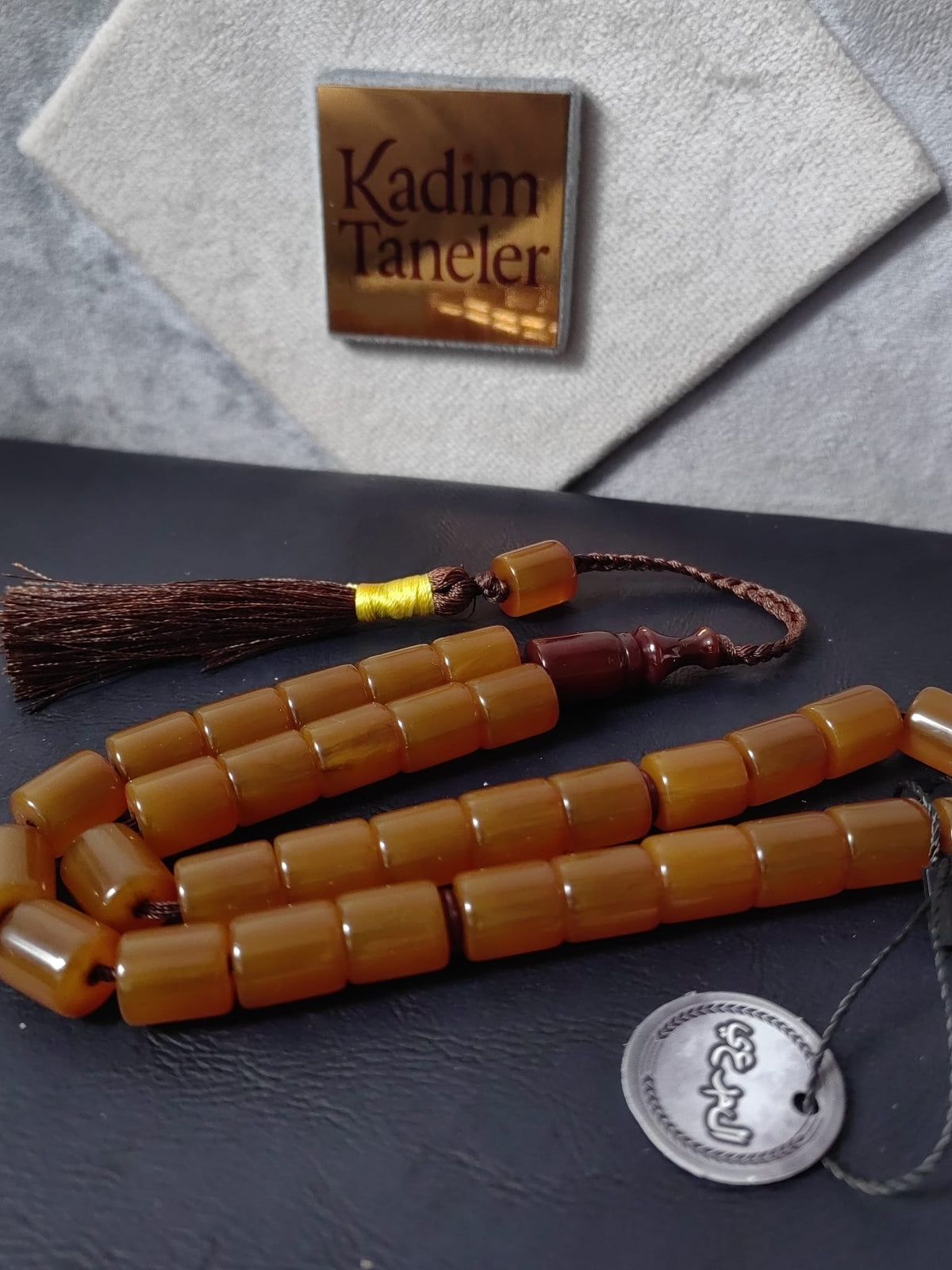 Evladiyelik Üst Kalite Sıkma Kehribar