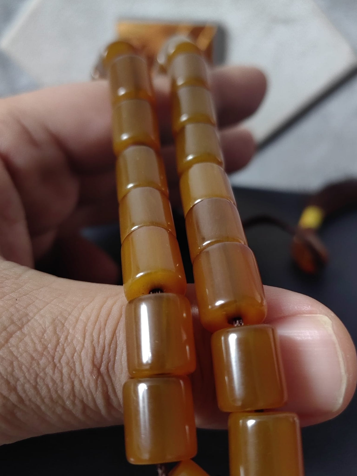 Evladiyelik Üst Kalite Sıkma Kehribar