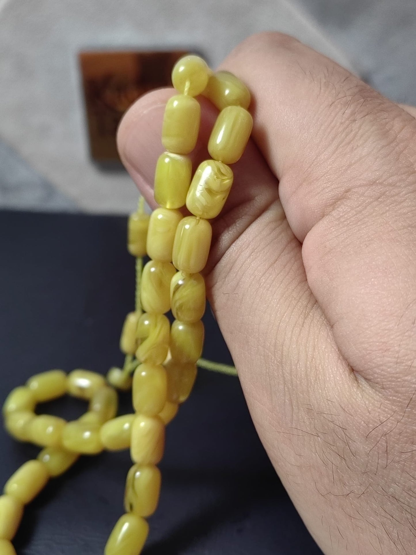 İmzalı Premium Hareli Sıkma Kehribar Tesbih